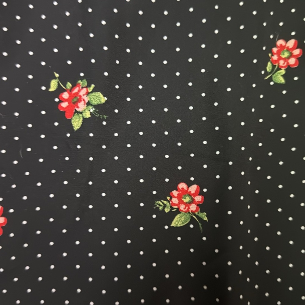 Patterned top - Picture 6 of 6